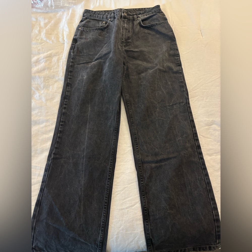 Ragged Black Jeans